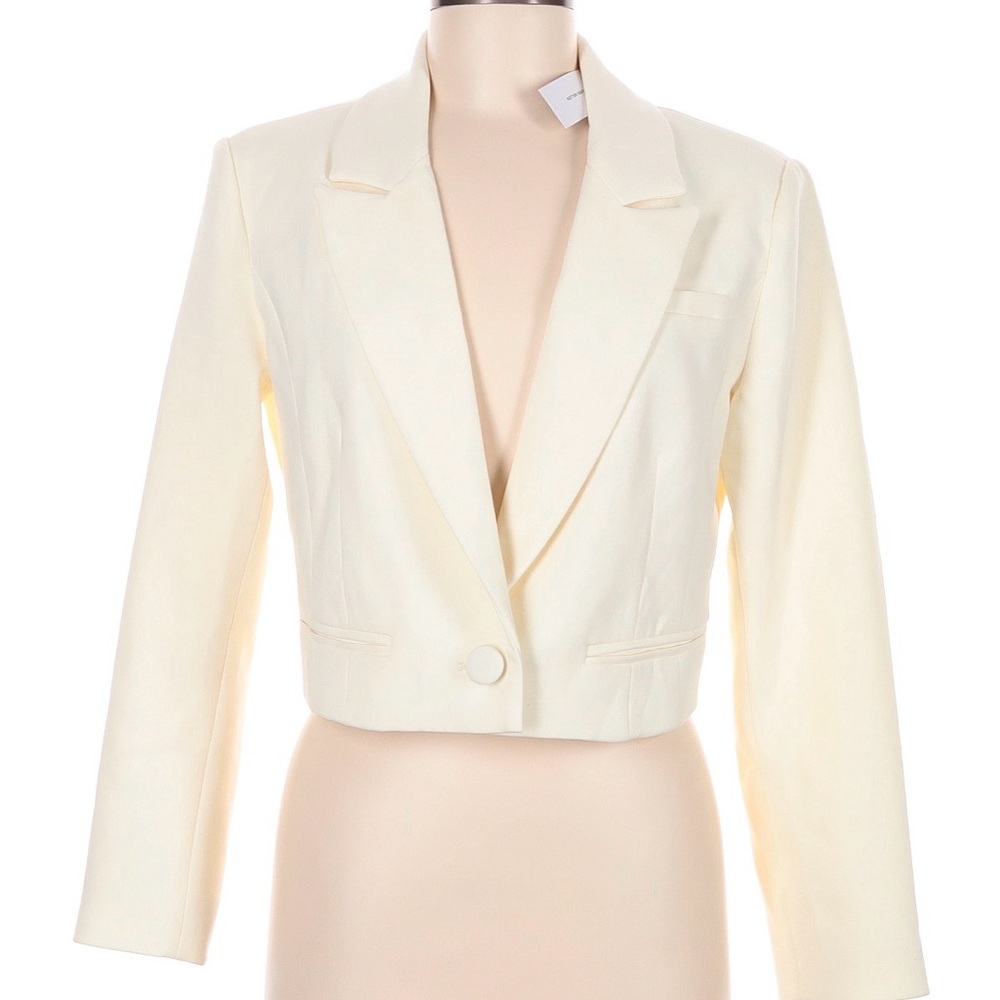 Karen Millen Cream Cropped Blazer